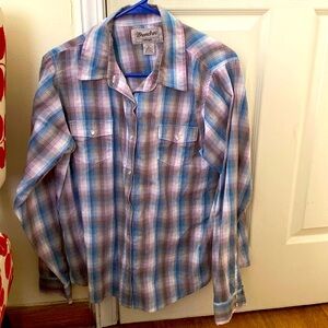 XL Wrangler women’s dress shirt